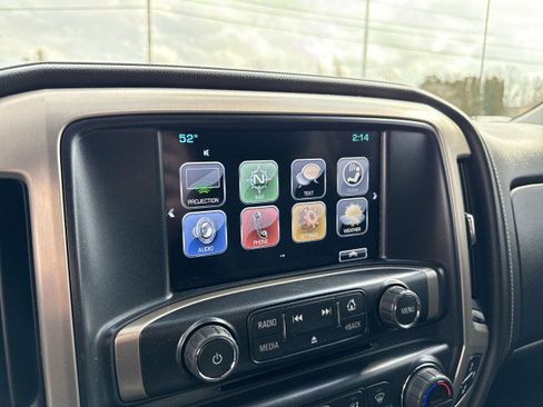 Used 2019 GMC Sierra 3500 Denali w/ Duramax Plus Package image 4