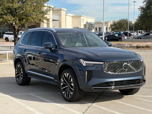 New 2026 Volvo XC90 B6 Ultra w/ Protection Package Premier image 4