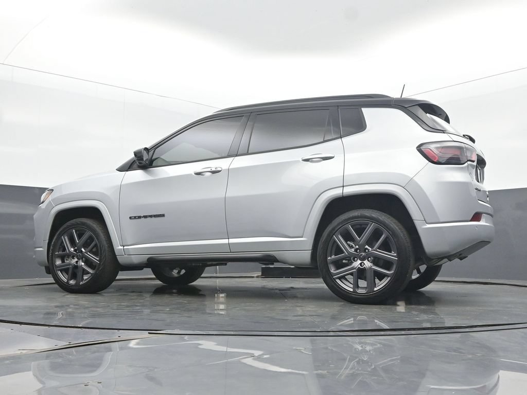 Used 2025 Jeep Compass Limited w/ Driver Assist Group I AWD/4WD image 53