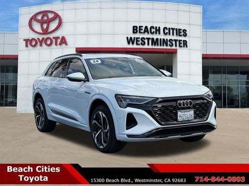 Used 2024 Audi Q8 e-tron Prestige w/ Prestige Package AWD/4WD image 1