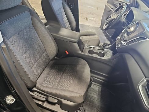 Used 2022 Chevrolet Equinox LT AWD/4WD image 10