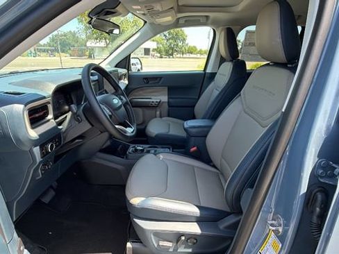 New 2026 Ford Maverick Lariat AWD/4WD image 32
