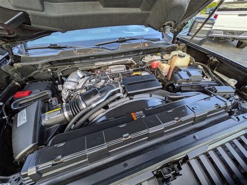 Used 2021 Chevrolet Silverado 3500 LT w/ Convenience Package image 15