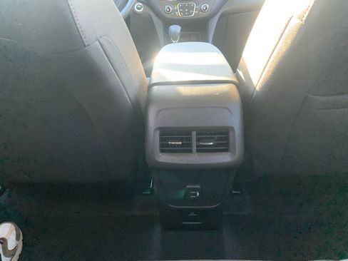 Certified 2022 Chevrolet Equinox LT image 32