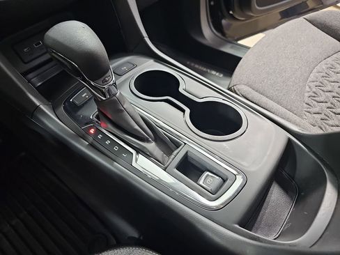 Certified 2024 Chevrolet Equinox LT image 30