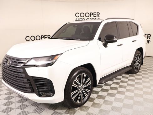 Used 2026 Lexus LX 700h Luxury w/ Appearance Package AWD/4WD image 10