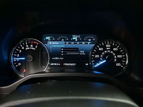 Used 2015 Ford F150 Lariat w/ Equipment Group 501A Mid image 19