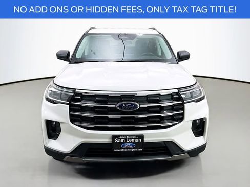 New 2026 Ford Explorer Active w/ Active Comfort Package image 2