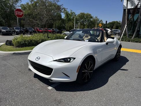 New 2026 MAZDA MX-5 Miata Grand Touring image 10