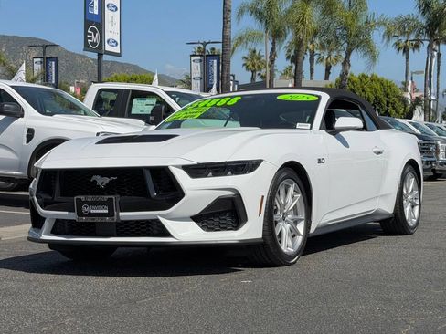 Certified 2025 Ford Mustang GT Premium RWD image 5