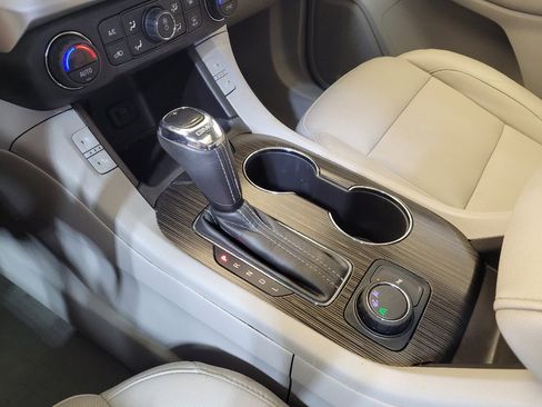 Used 2018 GMC Acadia SLT FWD image 26