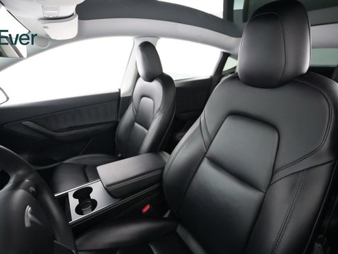 Used 2021 Tesla Model Y Performance AWD/4WD image 4