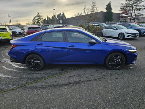 New 2026 Hyundai Elantra Sport image 8