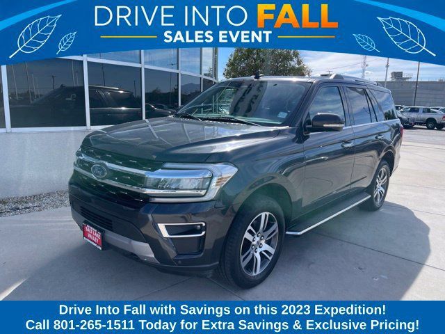 Used 2023 Ford Expedition Limited AWD/4WD image 1