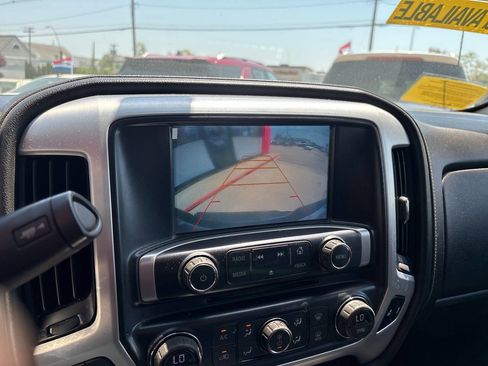 Used 2017 GMC Sierra 1500 SLE w/ Suspension Package, Off-Road AWD/4WD image 31