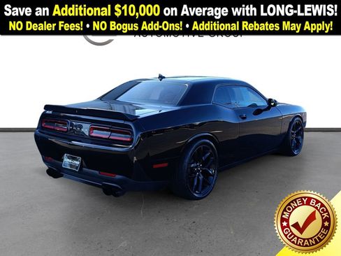Used 2019 Dodge Challenger R/T w/ Blacktop Package image 7