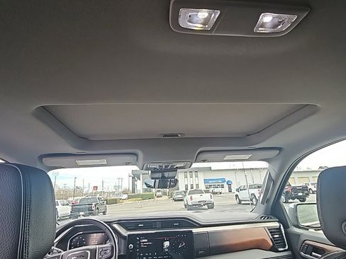 Used 2023 GMC Sierra 1500 Denali w/ Denali Reserve Package image 16