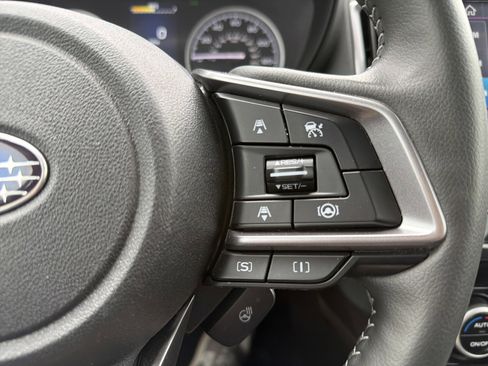 Certified 2023 Subaru Forester Limited image 30