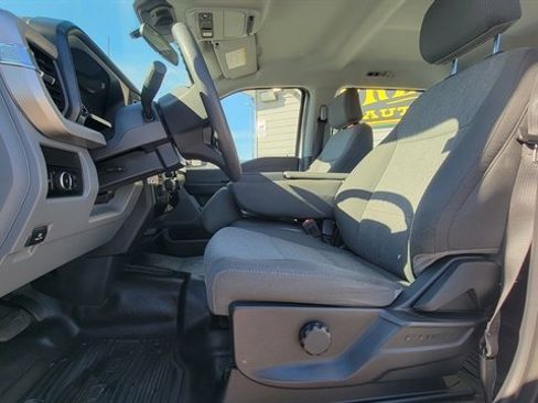 Used 2024 Ford F250 XL w/ XL Chrome Package image 17