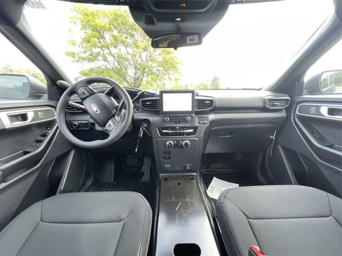 New 2025 Ford Explorer 4WD Police Interceptor image 16
