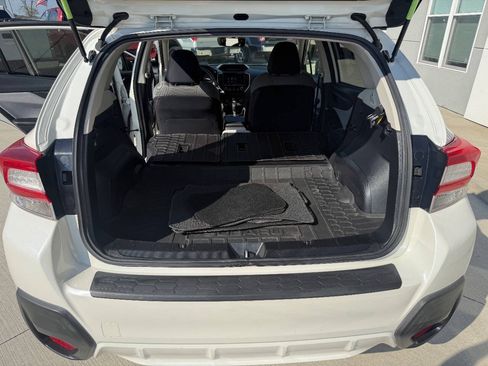 Used 2018 Subaru Crosstrek 2.0i AWD/4WD image 12