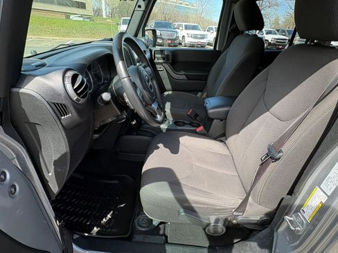 Used 2016 Jeep Wrangler Unlimited Sport w/ Quick Order Package 24S image 14