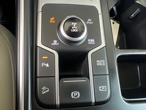 Certified 2024 Kia Sorento EX AWD/4WD image 60