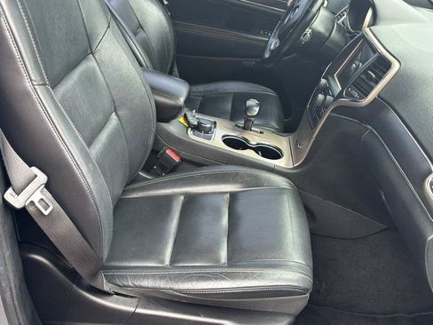 Used 2014 Jeep Grand Cherokee Limited AWD/4WD image 25