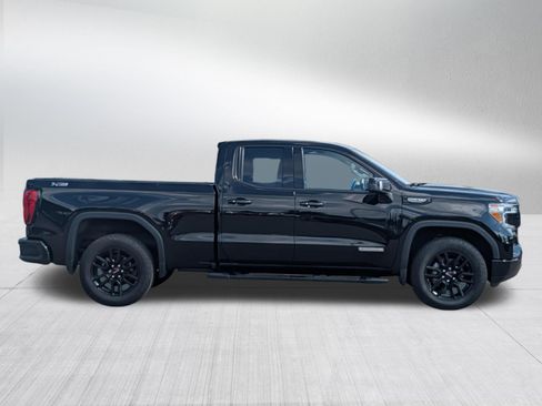 Used 2021 GMC Sierra 1500 Elevation w/ LPO, Elevation Black Package AWD/4WD image 8