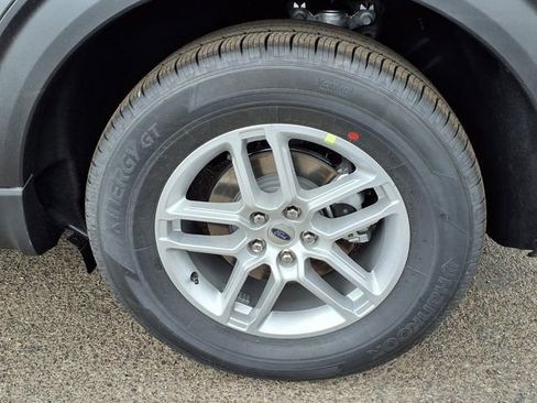 New 2026 Ford Explorer Active w/ Active Comfort Package RWD image 5