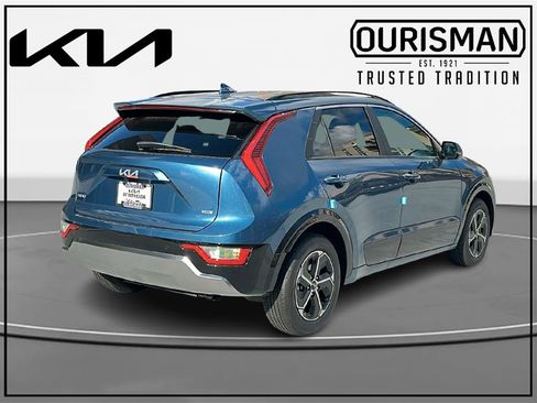 New 2025 Kia Niro SX image 4