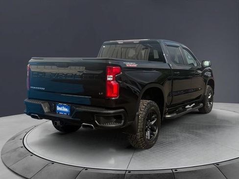Used 2020 Chevrolet Silverado 1500 LT Trail Boss AWD/4WD image 5