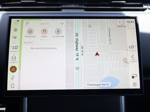 New 2025 Land Rover Range Rover SE image 25