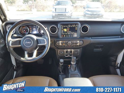 Used 2021 Jeep Wrangler Unlimited Sahara image 13
