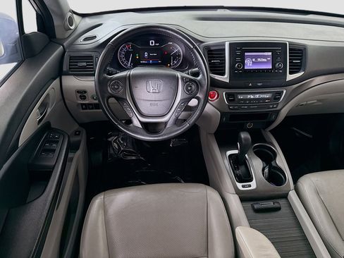 Used 2017 Honda Ridgeline RTL image 17