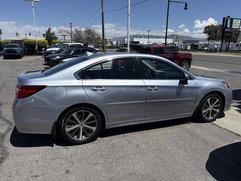 Used 2017 Subaru Legacy 2.5i Limited w/ Popular Package #4 AWD/4WD image 5