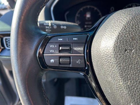 Used 2022 Honda Civic EX-L image 9