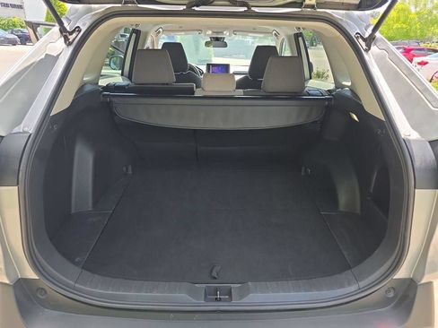 Used 2025 Toyota RAV4 XLE AWD/4WD image 30