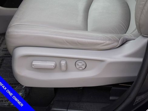Used 2023 Honda Odyssey Touring image 17