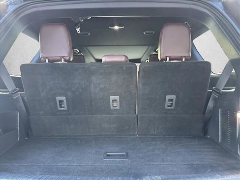 Used 2024 Ford Expedition Limited image 7