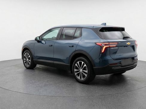 Used 2025 Chevrolet Equinox LT image 5