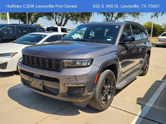 Used 2024 Jeep Grand Cherokee L Limited w/ Black Appearance Package RWD image 3