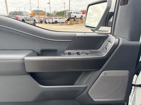 New 2025 Ford F150 Lariat w/ FX4 Off-Road Package image 12