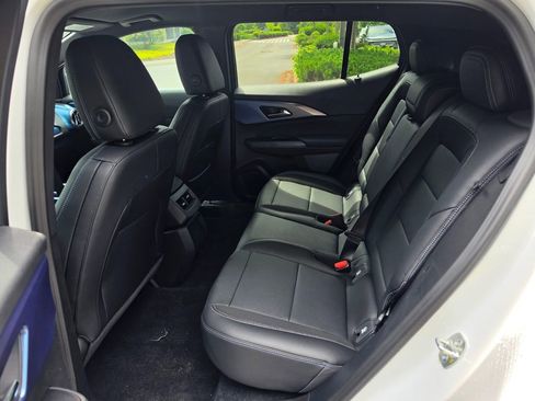 New 2026 Chevrolet Equinox EV LT AWD/4WD image 16