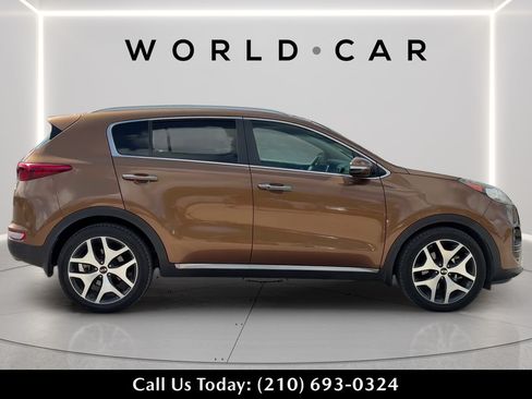 Used 2017 Kia Sportage SX FWD image 2