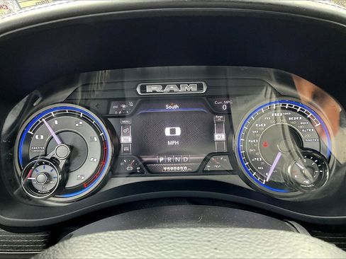 Used 2021 RAM 2500 Limited image 21