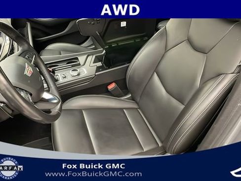 Used 2023 Cadillac CT5 Luxury w/ Cold Weather Package AWD/4WD image 29