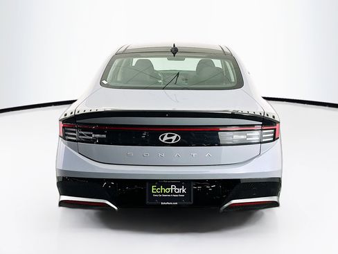 Used 2024 Hyundai Sonata SEL w/ Convenience Package image 7