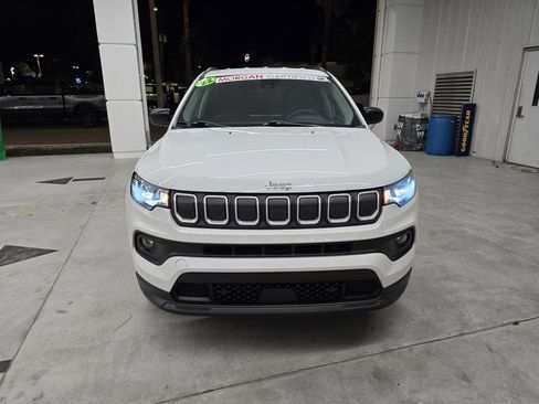 Certified 2022 Jeep Compass Latitude image 8