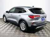 Used 2022 Ford Escape SE image 6